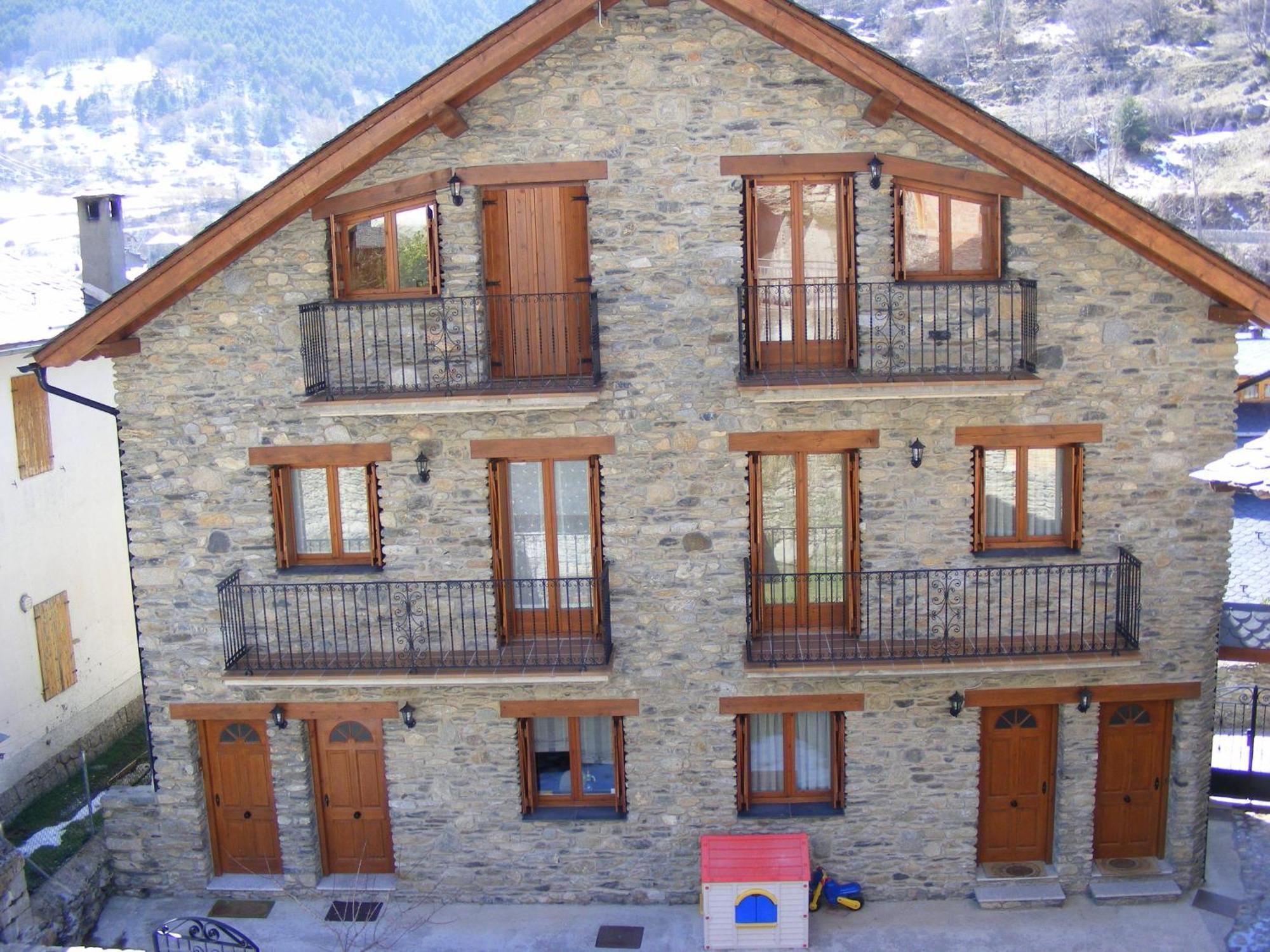 Apartaments L'Arrel Espot Εξωτερικό φωτογραφία
