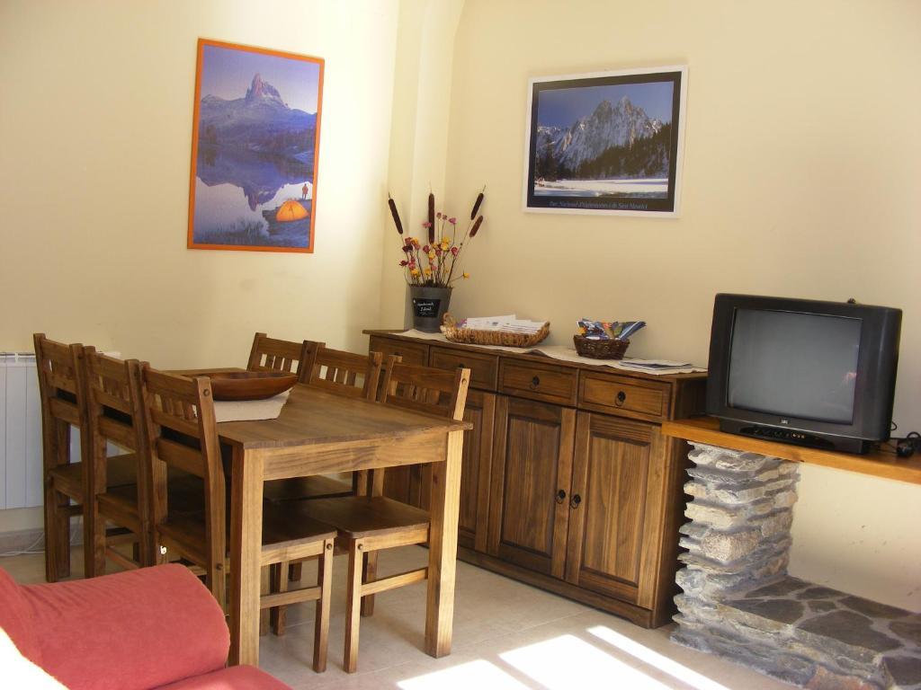 Apartaments L'Arrel Espot Εξωτερικό φωτογραφία